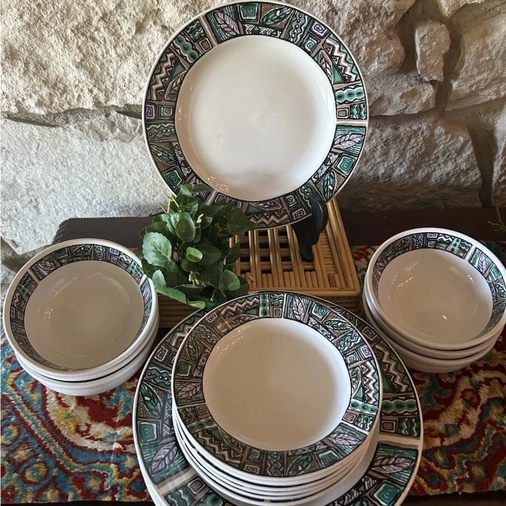 18 Design Trends or Gibson Designs‎ Foley 6 Plates 6 Bowls 6 Salad/Bread/Dessert